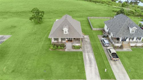 2015 Barbe St, Lake Charles, LA, 70601-7009 | Card Image