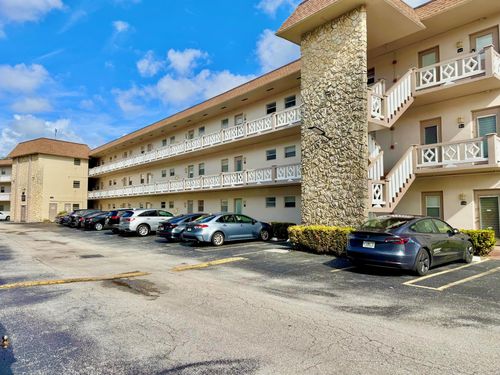 apt-212-5181 W Oakland Park Blvd, Lauderdale Lakes, FL, 33313-1581 | Card Image