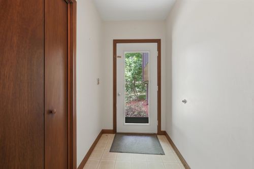 14 Cypress Rd, Milford, NH, 03055-4607 | Card Image