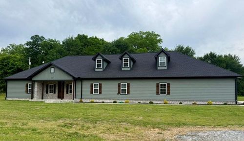 1867 Locust Grove Rd, Batesville, AR, 72501-7450 | Card Image