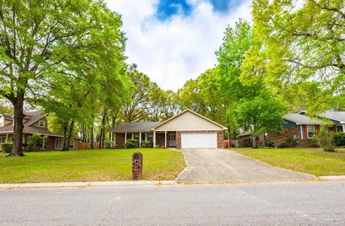 10011 Hollowbrook Dr, Pensacola, FL, 32514-1683 | Card Image