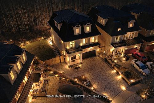 87 Haviland Cir, Brampton, ON, L6R0T7 | Card Image