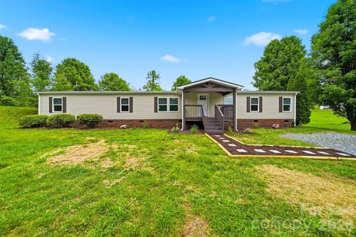 2295 Amy Ct, Lenoir, NC, 28645-9612 | Card Image