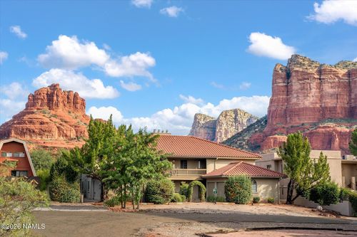 100 Canyon Circle Dr, Sedona, AZ, 86351-8679 | Card Image