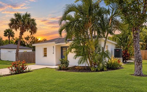 6714 S Faul St, TAMPA, FL, 33616-1307 | Card Image