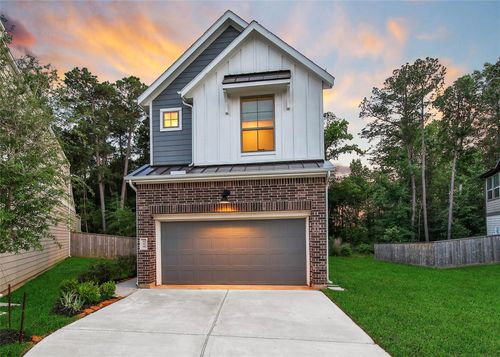 104 Red Cascade Court, Conroe, TX, 77318 | Card Image