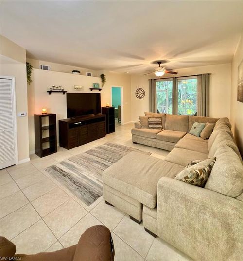 101-517 Robin Hood Cir, NAPLES, FL, 34104-5843 | Card Image
