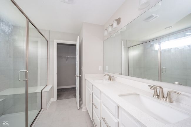 Primary bathroom suite | Image 23