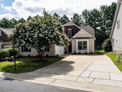 88 White Pine Dr, Clayton, NC, 27527-4297 | Card Image