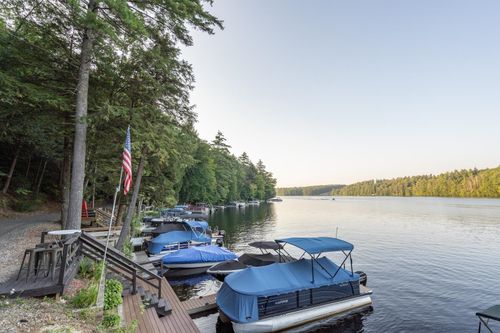 12 Pine Point Dr, Northwood, NH, 03261 | Card Image