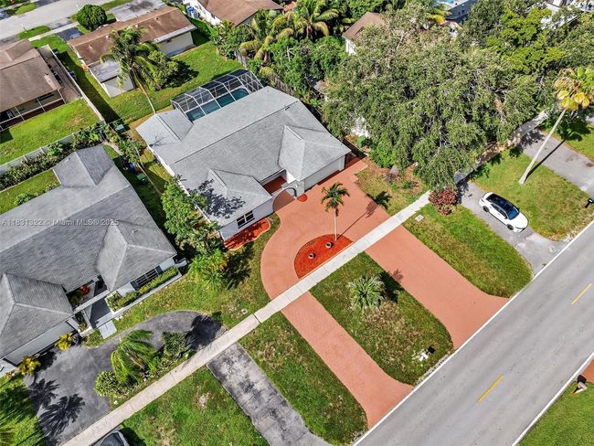 8970 Johnson St, House other with 3 bedrooms, 2 bathrooms and null parking in Pembroke Pines FL | Image 69