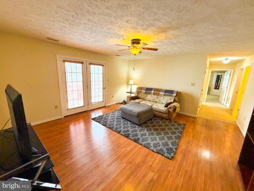 unit-f9-1292 Ox Rd, WOODSTOCK, VA, 22664-1065 | Card Image