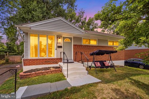 6419 Country Club Ct, Hyattsville, MD, 20785-1703 | Card Image