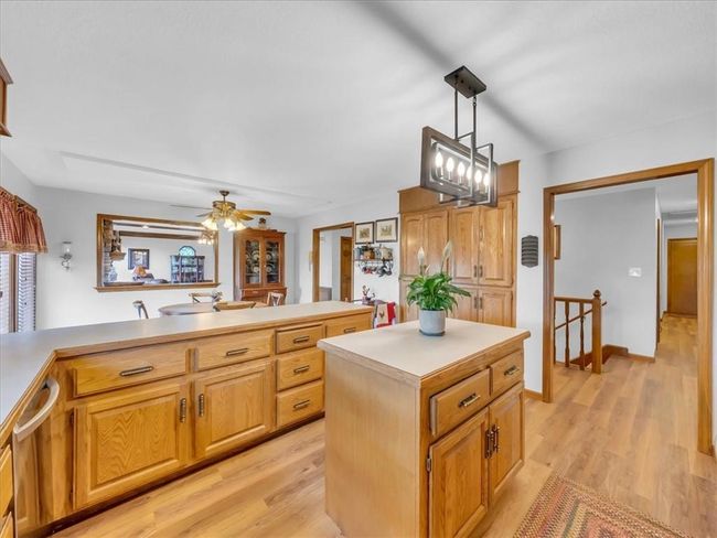 Kitchen, view 2 | Image 11