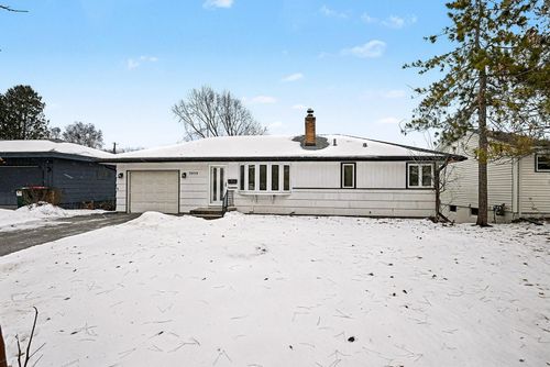 3959 Arthur St Ne, Columbia Heights, MN, 55421-4135 | Card Image