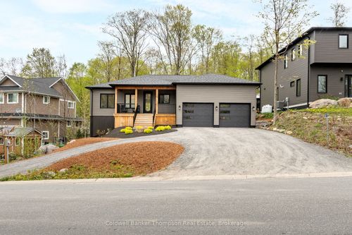 14 Mackenzie Dr, Huntsville, ON, P1H0A1 | Card Image