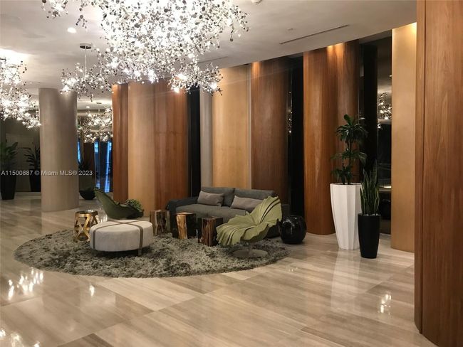 UNIT-2410 - 488 Ne 18 Th St, Condo with 3 bedrooms, 4 bathrooms and null parking in Miami FL | Image 8