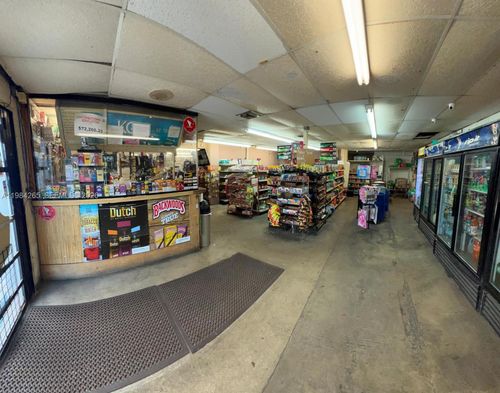 1186 Nw 103rd St, MIAMI, FL, 33150-1038 | Card Image