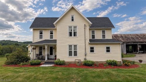 1031 Stonecreek Rd Sw, New Philadelphia, OH, 44663-7539 | Card Image