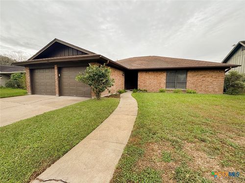 409 Taos Dr, Victoria, TX, 77904-3777 | Card Image