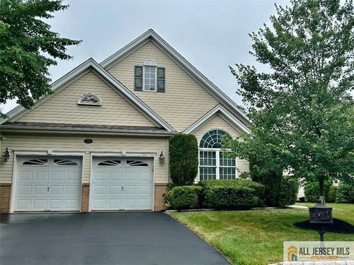 18 Bayard Rd, SOMERSET, NJ, 08873-7200 | Card Image