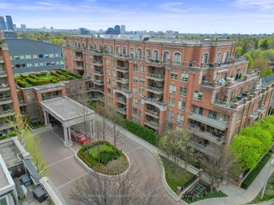 407 - 21 Burkebrook Pl, Condo with 2 bedrooms, 3 bathrooms and 2 parking in East York ON | Image 1