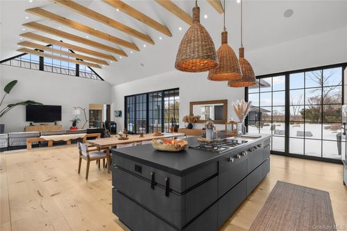 3031 Purchase St, Purchase, NY, 10577-1715 | Card Image