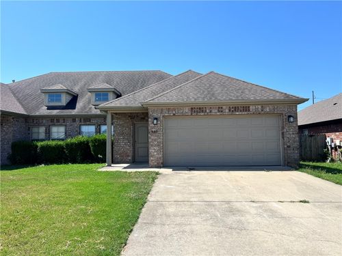 930 Kensington Drive, Centerton, AR, 72719 | Card Image