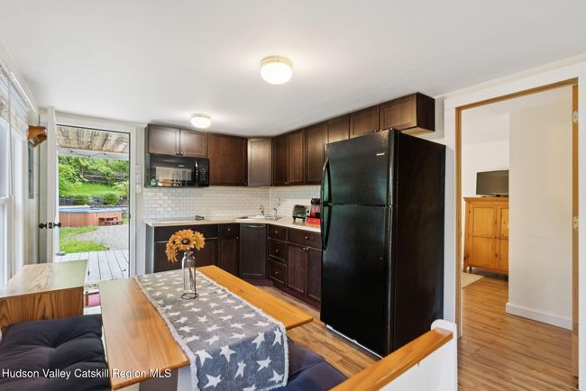 18 Railroad Ave, House other with 5 bedrooms, 2 bathrooms and null parking in Tannersville NY | Image 31