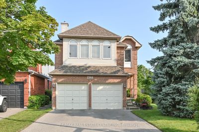 2564 Advent Crt, House other with 4 bedrooms, 3 bathrooms and 4 parking in Mississauga ON | Image 1