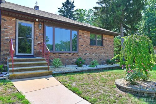 20 Pendleton Pl, Old Bridge, NJ, 08857-2846 | Card Image