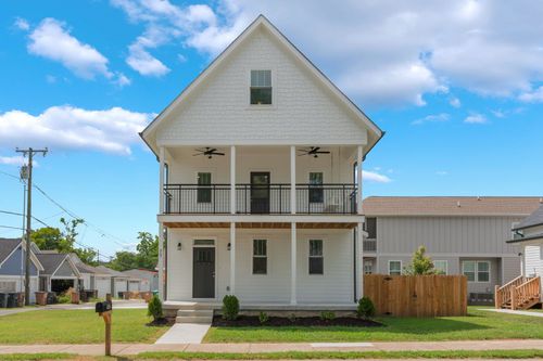 907 48th Ave N, Nashville, TN, 37209-3454 | Card Image