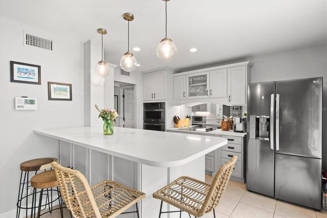 UNIT-103 - 1100 Imperial Dr, House other with 2 bedrooms, 2 bathrooms and null parking in Sarasota FL | Image 7