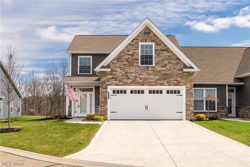 3542 Red Tail Cir Nw, Canton, OH, 44708-1105 | Card Image
