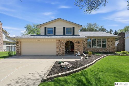 409 S 215th Street, Elkhorn, NE, 68022 | Card Image