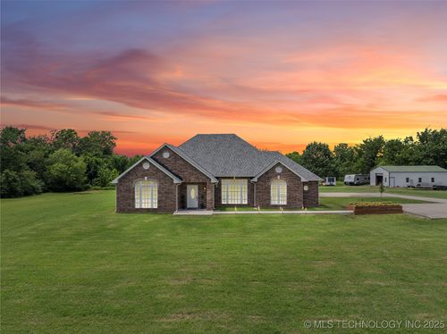 6420 S 273rd East Ave, Broken Arrow, OK, 74014-8528 | Card Image