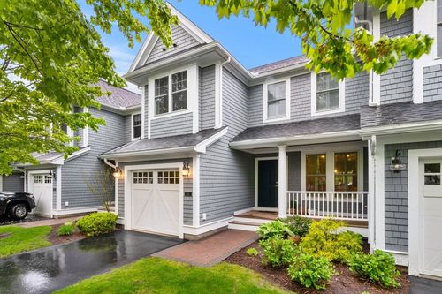 36c-36C Seven Springs Ln, Burlington, MA, 01803-5123 | Card Image