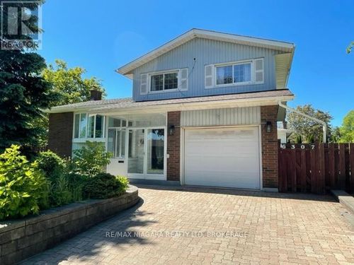 upper-6307 Carolyn Avenue, Niagara Falls (Morrison), ON, L2E5H6 | Card Image