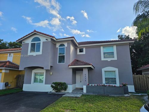 5754 Nw 98th Ave, Doral, FL, 33178-2671 | Card Image