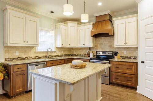 3903 Old Pine Rd, Valdosta, GA, 31605-6021 | Card Image