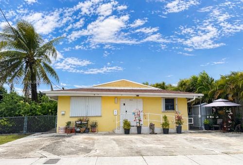 1214-1212-1214 Sw 30th Ct, Miami, FL, 33135-4733 | Card Image