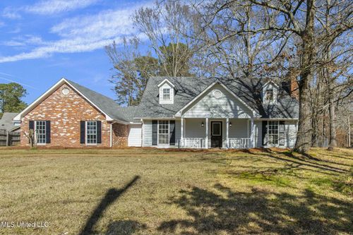 6040 Grants Ferry Road, Brandon, MS, 39047 | Card Image