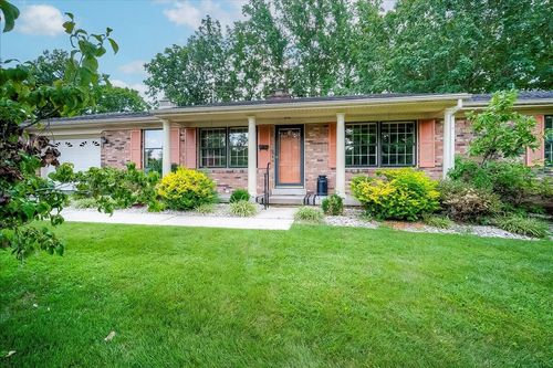 1200 Chinook Trl, Frankfort, KY, 40601-1614 | Card Image
