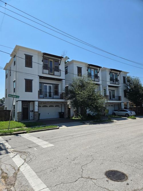1520 Amundsen St, Houston, TX, 77009-3405 | Card Image
