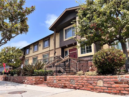 unit-107-4633 Marine Ave, Lawndale, CA, 90260-1246 | Card Image