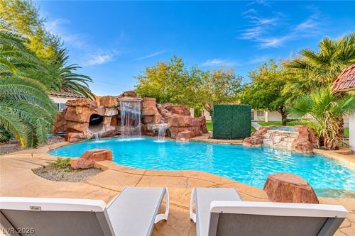 2926 E Eldorado Ln, Las Vegas, NV, 89120-3702 | Card Image