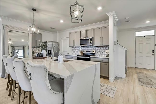 9188 Forge Breeze Loop, House other with 4 bedrooms, 3 bathrooms and null parking in WESLEY CHAPEL FL | Image 4