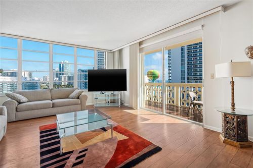 ph-1-1825 S Ocean Dr, Hallandale Beach, FL, 33009-4951 | Card Image