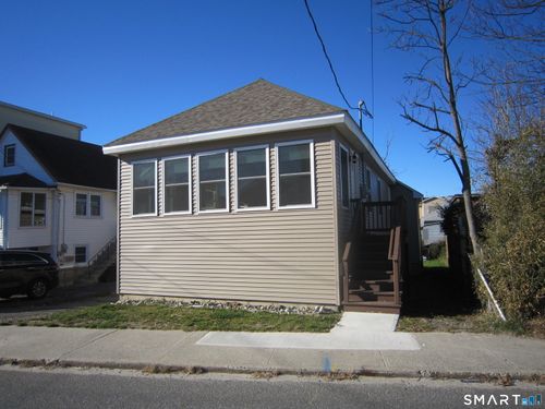 754 E Broadway, Milford, CT, 06460-6238 | Card Image