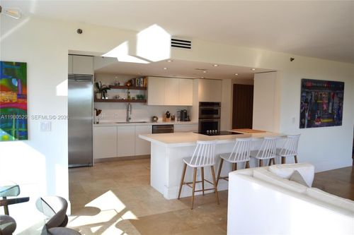 unit-351-11113 Biscayne Blvd, Miami, FL, 33181-3406 | Card Image